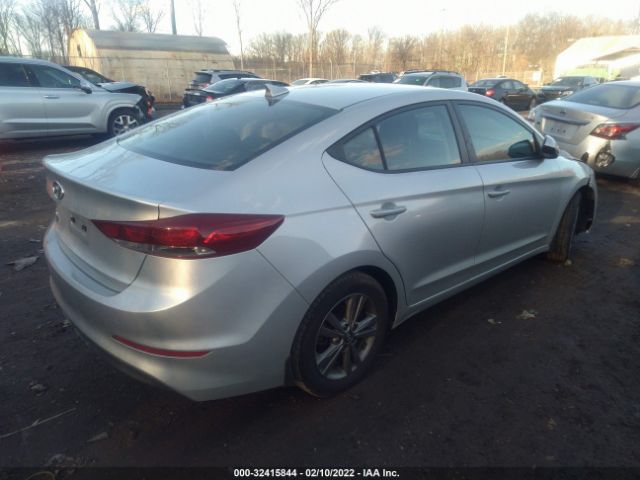 Photo 3 VIN: 5NPD84LF1JH242401 - HYUNDAI ELANTRA 