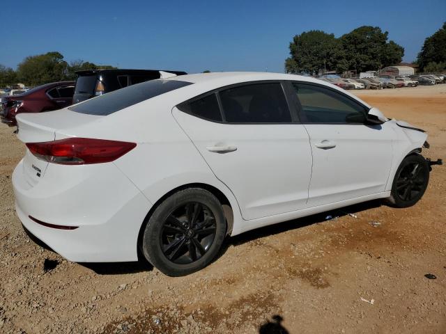 Photo 2 VIN: 5NPD84LF1JH244858 - HYUNDAI ELANTRA 