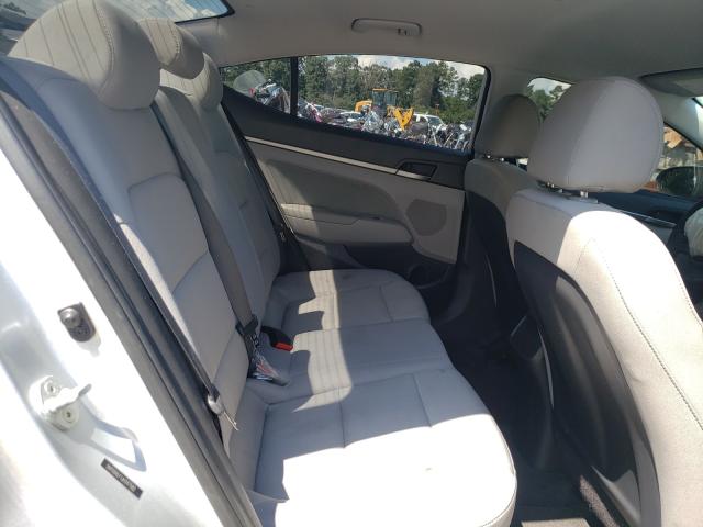 Photo 5 VIN: 5NPD84LF1JH247582 - HYUNDAI ELANTRA SE 