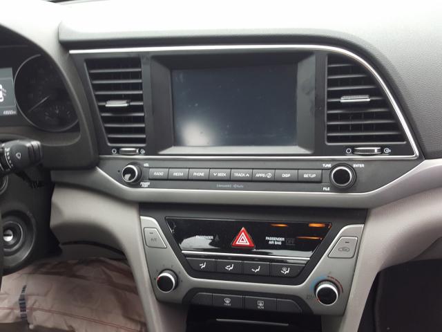 Photo 8 VIN: 5NPD84LF1JH250336 - HYUNDAI ELANTRA SE 