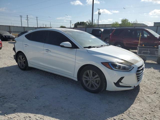 Photo 3 VIN: 5NPD84LF1JH250403 - HYUNDAI ELANTRA SE 