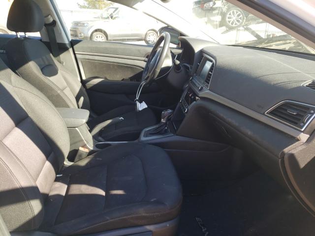 Photo 4 VIN: 5NPD84LF1JH251647 - HYUNDAI ELANTRA SE 