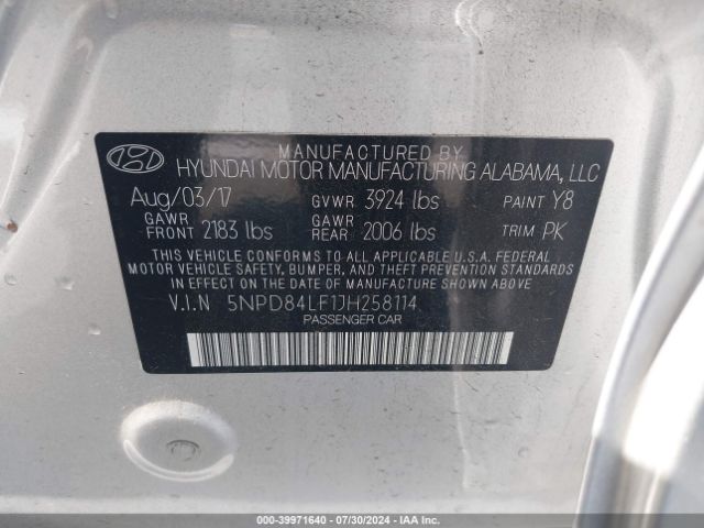 Photo 8 VIN: 5NPD84LF1JH258114 - HYUNDAI ELANTRA 