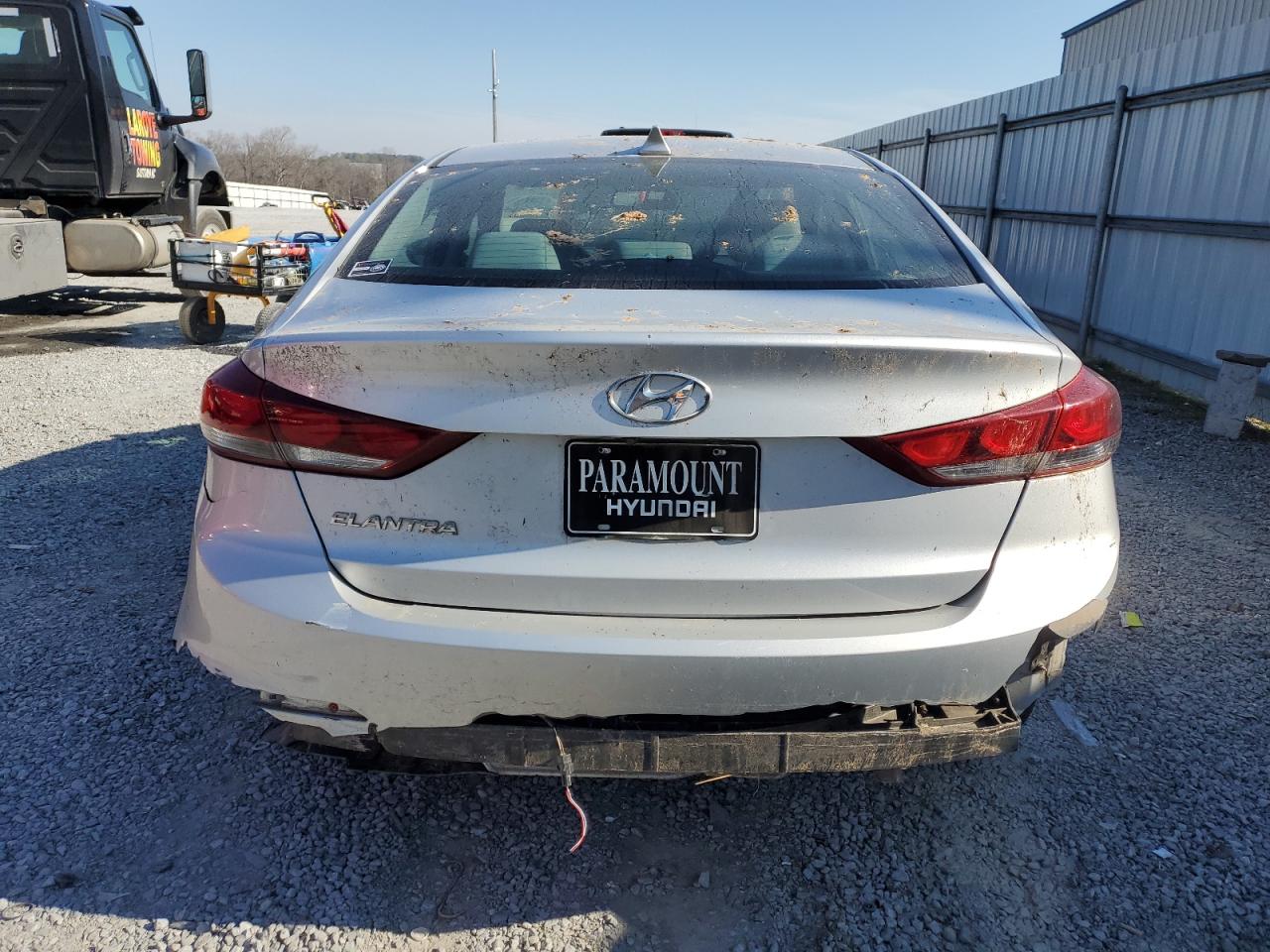 Photo 5 VIN: 5NPD84LF1JH262843 - HYUNDAI ELANTRA 