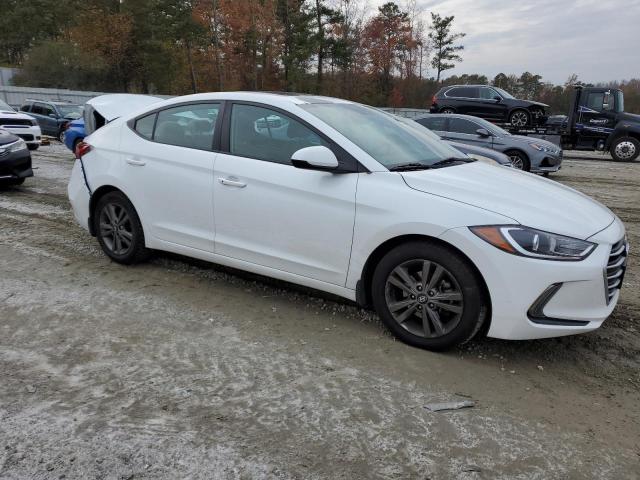 Photo 3 VIN: 5NPD84LF1JH271364 - HYUNDAI ELANTRA 