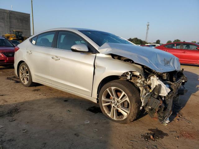 Photo 3 VIN: 5NPD84LF1JH272885 - HYUNDAI ELANTRA SE 