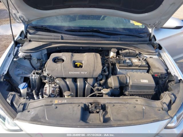 Photo 9 VIN: 5NPD84LF1JH284812 - HYUNDAI ELANTRA 