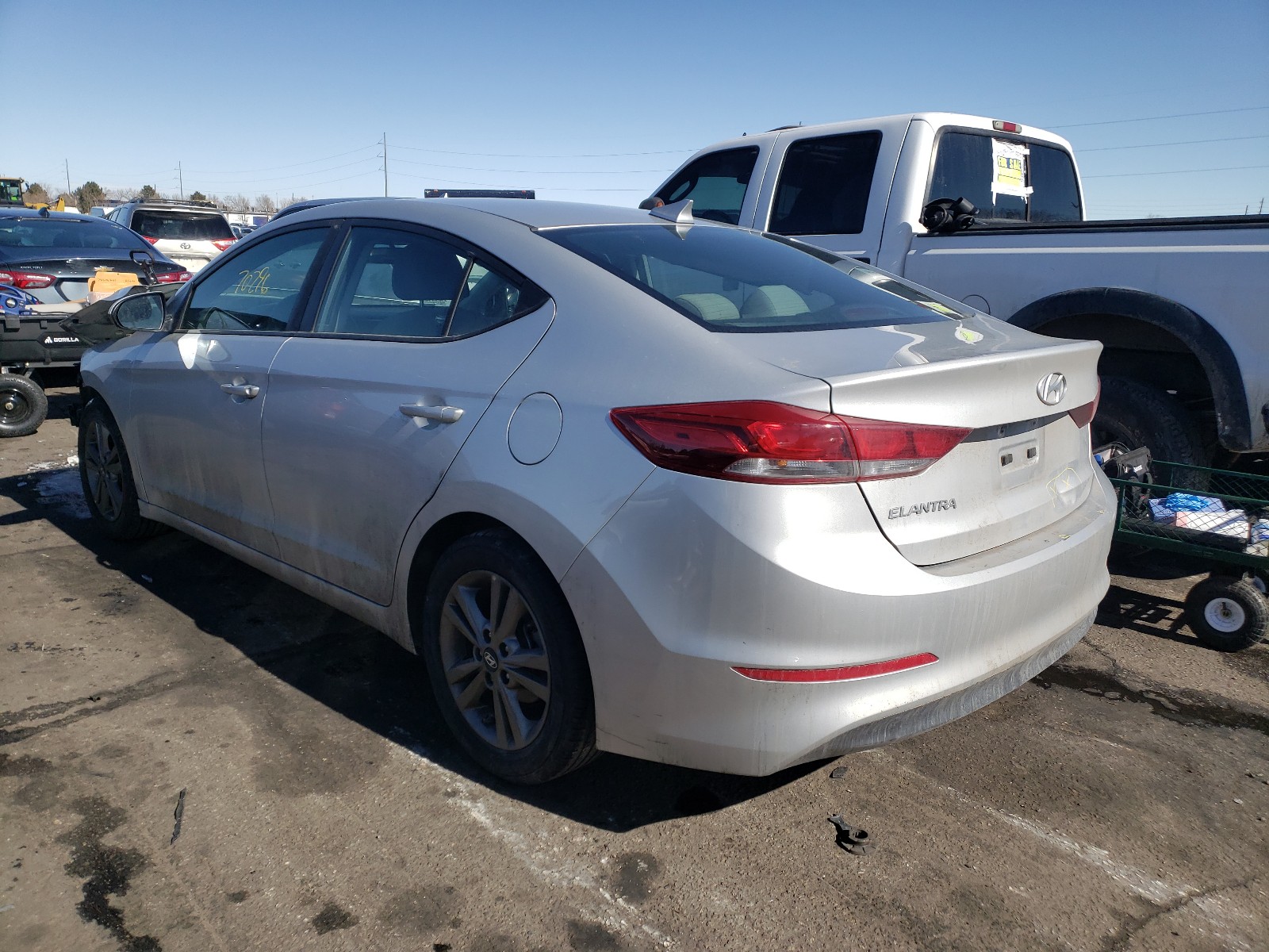 Photo 2 VIN: 5NPD84LF1JH289847 - HYUNDAI ELANTRA SE 