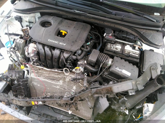 Photo 9 VIN: 5NPD84LF1JH290657 - HYUNDAI ELANTRA 