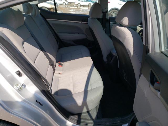 Photo 9 VIN: 5NPD84LF1JH299570 - HYUNDAI ELANTRA SE 