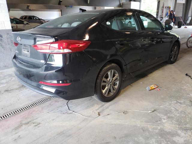 Photo 3 VIN: 5NPD84LF1JH302452 - HYUNDAI ELANTRA SE 