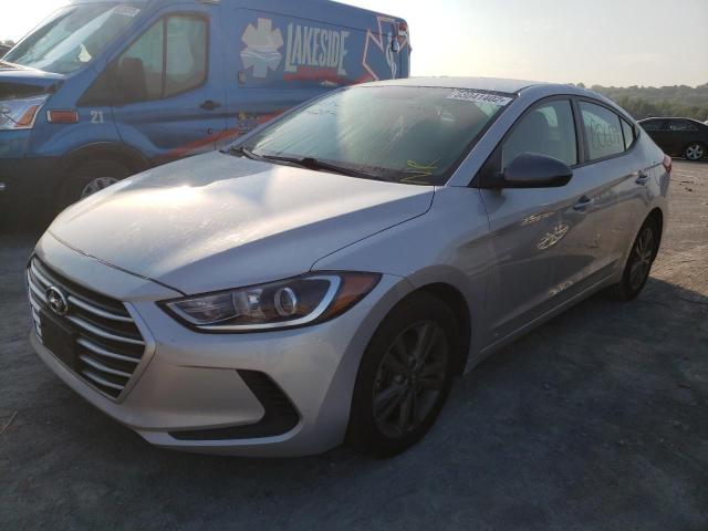 Photo 1 VIN: 5NPD84LF1JH303388 - HYUNDAI ELANTRA SE 