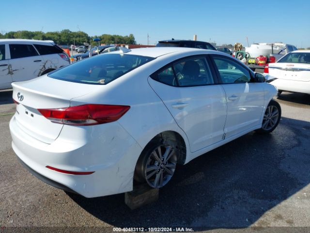 Photo 3 VIN: 5NPD84LF1JH311877 - HYUNDAI ELANTRA 