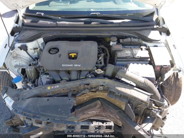 Photo 9 VIN: 5NPD84LF1JH311877 - HYUNDAI ELANTRA 