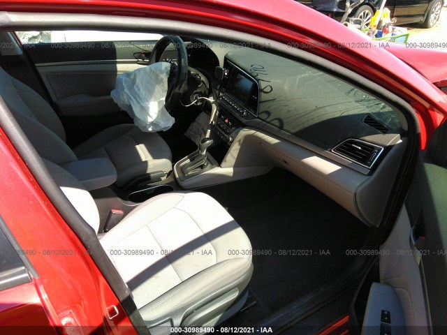 Photo 4 VIN: 5NPD84LF1JH316934 - HYUNDAI ELANTRA 