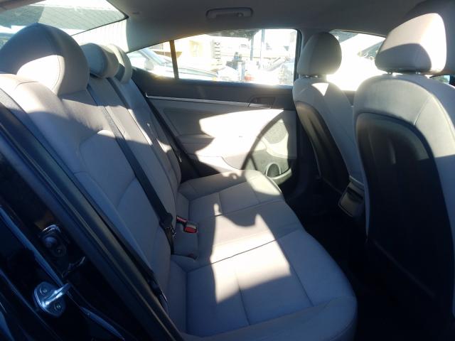 Photo 5 VIN: 5NPD84LF1JH326587 - HYUNDAI ELANTRA SE 