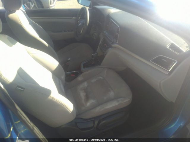 Photo 4 VIN: 5NPD84LF1JH349139 - HYUNDAI ELANTRA 