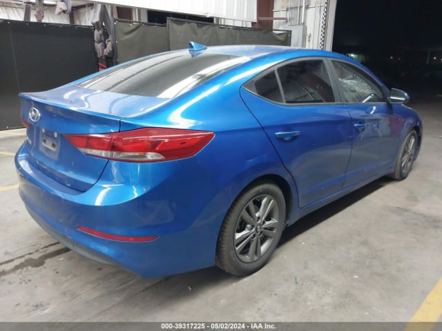 Photo 3 VIN: 5NPD84LF1JH353708 - HYUNDAI ELANTRA 