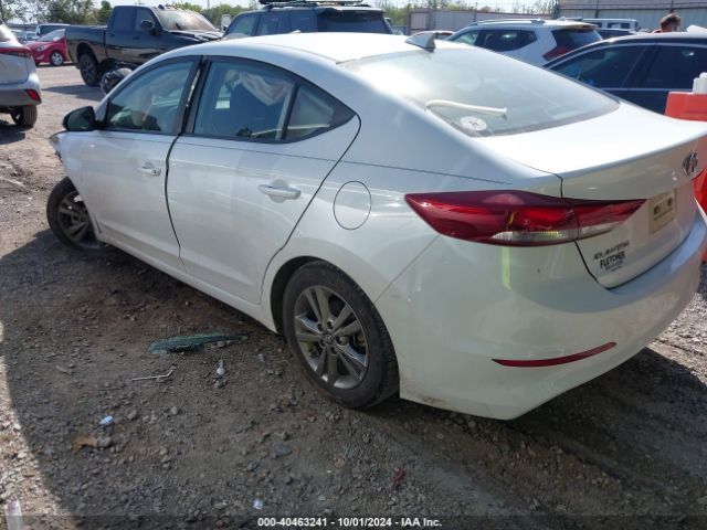 Photo 2 VIN: 5NPD84LF1JH361730 - HYUNDAI ELANTRA 