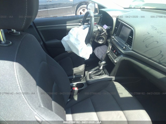 Photo 4 VIN: 5NPD84LF1JH363073 - HYUNDAI ELANTRA 