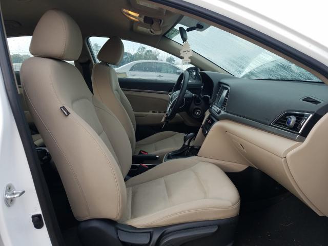 Photo 4 VIN: 5NPD84LF1JH365180 - HYUNDAI ELANTRA SE 