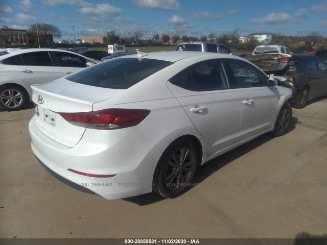 Photo 3 VIN: 5NPD84LF1JH372940 - HYUNDAI ELANTRA 