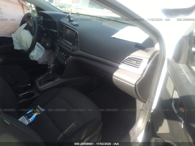 Photo 4 VIN: 5NPD84LF1JH372940 - HYUNDAI ELANTRA 