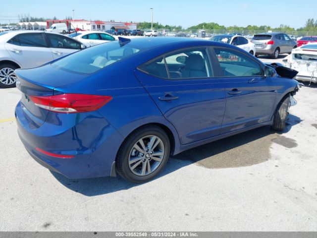 Photo 3 VIN: 5NPD84LF1JH374459 - HYUNDAI ELANTRA 