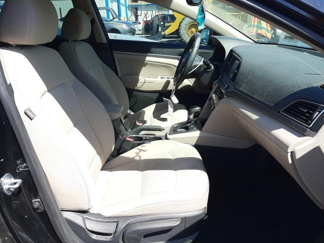 Photo 4 VIN: 5NPD84LF1JH382139 - HYUNDAI ELANTRA SE 