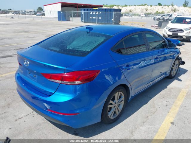 Photo 3 VIN: 5NPD84LF1JH389253 - HYUNDAI ELANTRA 