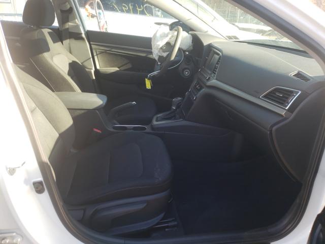 Photo 4 VIN: 5NPD84LF1JH395764 - HYUNDAI ELANTRA 