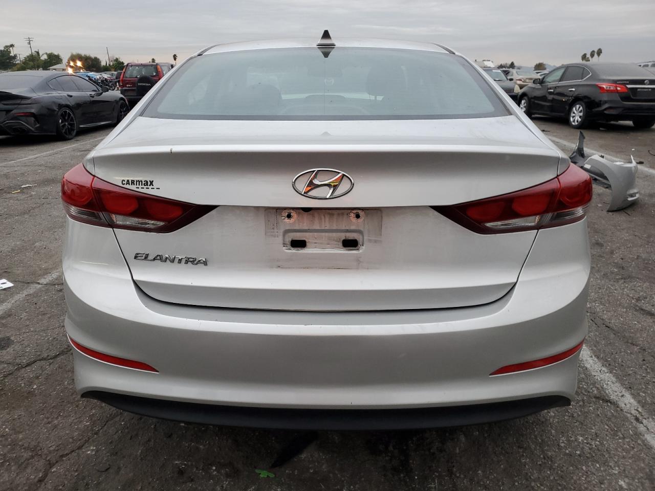 Photo 5 VIN: 5NPD84LF1JH396767 - HYUNDAI ELANTRA 