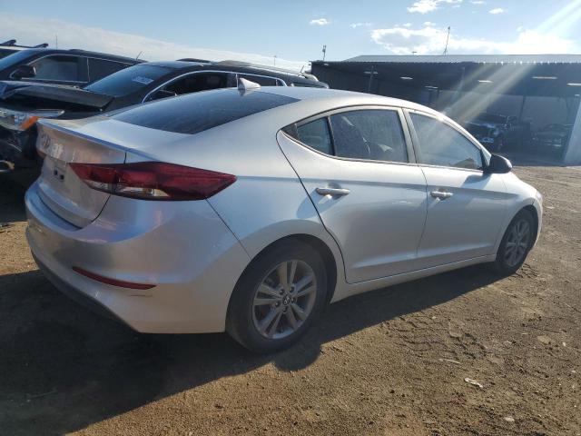 Photo 2 VIN: 5NPD84LF1JH400056 - HYUNDAI ELANTRA SE 