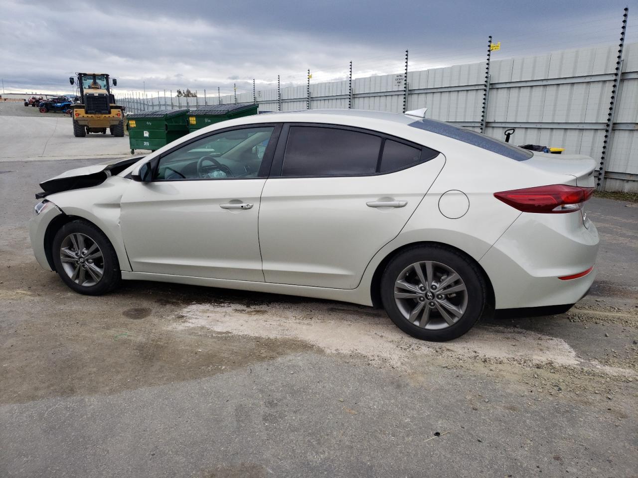 Photo 1 VIN: 5NPD84LF1JH400249 - HYUNDAI ELANTRA 