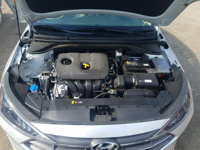 Photo 6 VIN: 5NPD84LF1KH408501 - HYUNDAI ELANTRA SE 