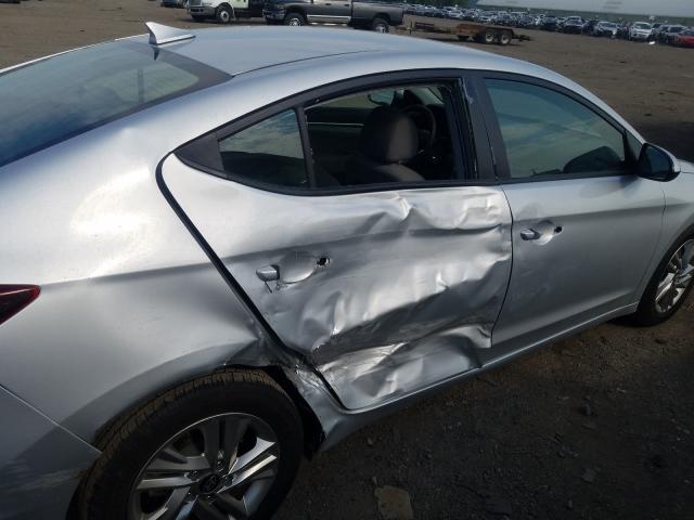 Photo 8 VIN: 5NPD84LF1KH408501 - HYUNDAI ELANTRA SE 