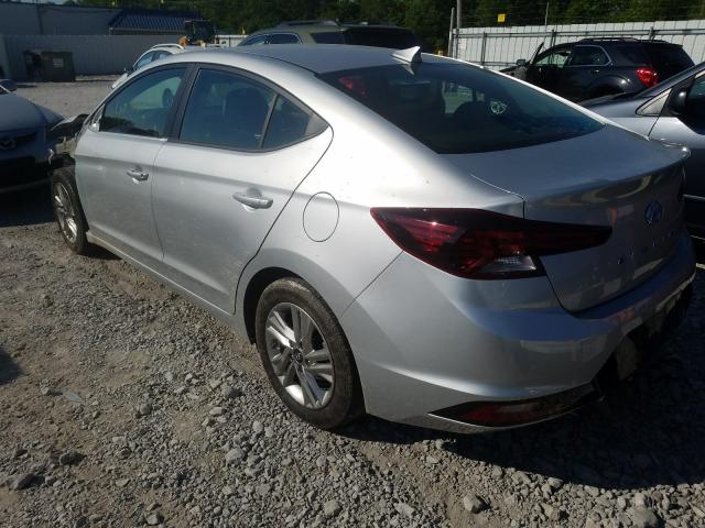 Photo 2 VIN: 5NPD84LF1KH411592 - HYUNDAI ELANTRA SE 