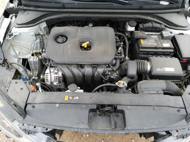 Photo 6 VIN: 5NPD84LF1KH417876 - HYUNDAI ELANTRA SE 