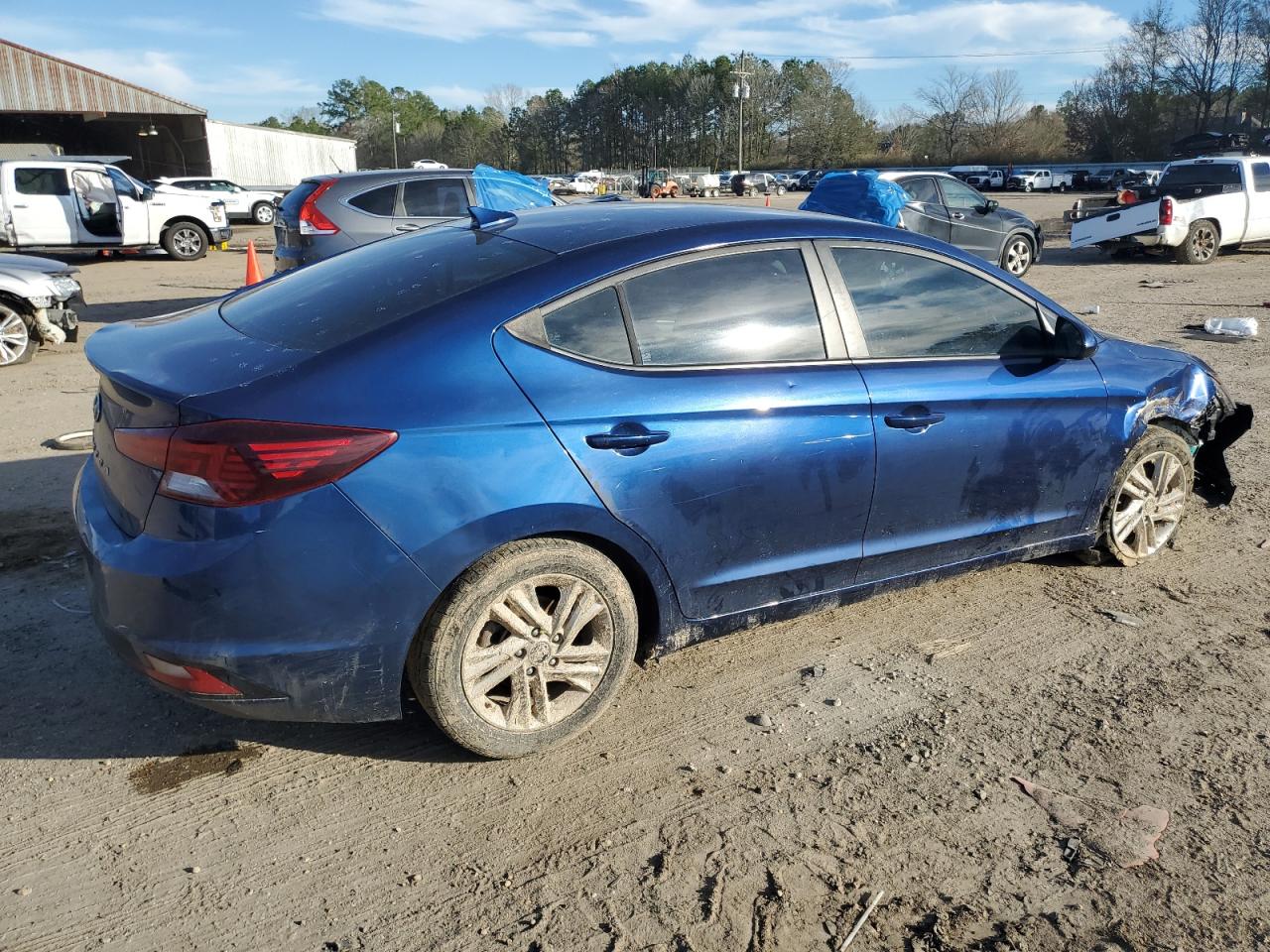 Photo 2 VIN: 5NPD84LF1KH420986 - HYUNDAI ELANTRA 