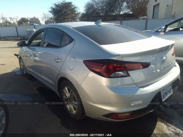 Photo 2 VIN: 5NPD84LF1KH421653 - HYUNDAI ELANTRA 