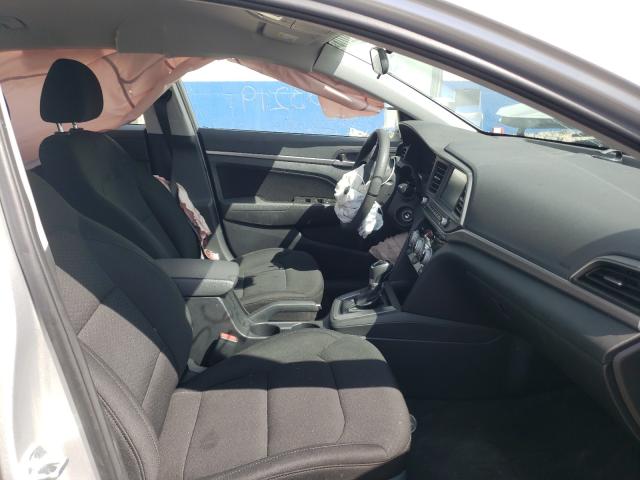 Photo 4 VIN: 5NPD84LF1KH423337 - HYUNDAI ELANTRA SE 