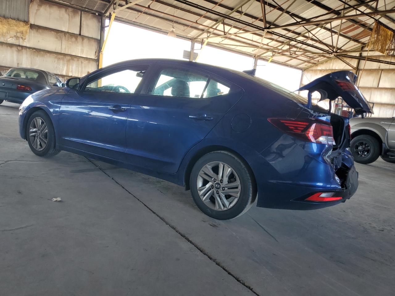 Photo 1 VIN: 5NPD84LF1KH423905 - HYUNDAI ELANTRA 