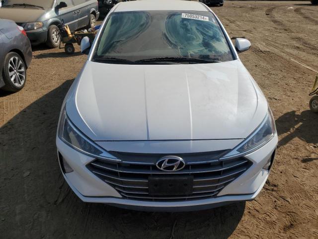 Photo 4 VIN: 5NPD84LF1KH424519 - HYUNDAI ELANTRA SE 