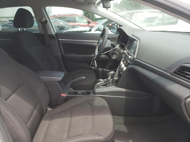 Photo 4 VIN: 5NPD84LF1KH425153 - HYUNDAI ELANTRA SE 