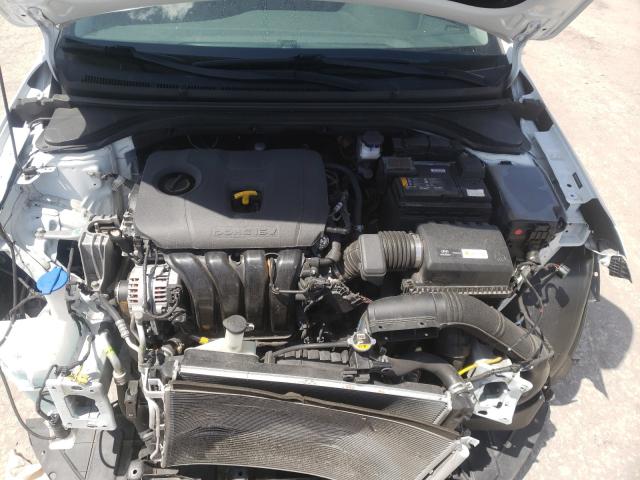 Photo 6 VIN: 5NPD84LF1KH425153 - HYUNDAI ELANTRA SE 