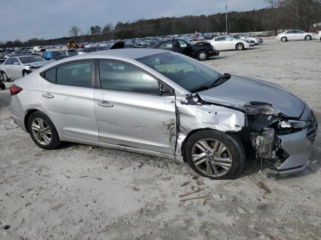 Photo 3 VIN: 5NPD84LF1KH438338 - HYUNDAI ELANTRA 