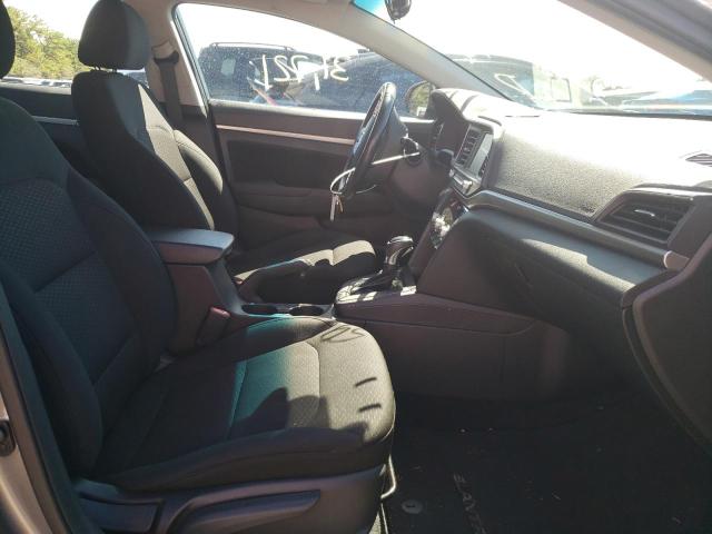 Photo 4 VIN: 5NPD84LF1KH438548 - HYUNDAI ELANTRA SE 