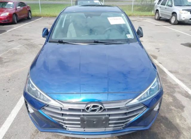 Photo 5 VIN: 5NPD84LF1KH439828 - HYUNDAI ELANTRA 