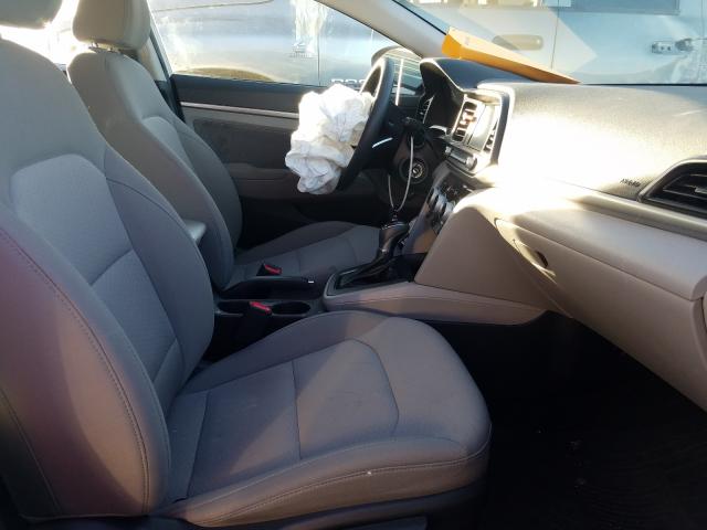 Photo 4 VIN: 5NPD84LF1KH442308 - HYUNDAI ELANTRA SE 