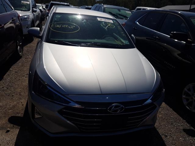 Photo 8 VIN: 5NPD84LF1KH448027 - HYUNDAI ELANTRA SE 